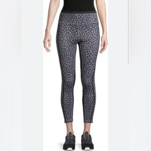 Allfenix anthropologie charcoal jagger 7/8 leggings Super Buttery Soft!!! Small